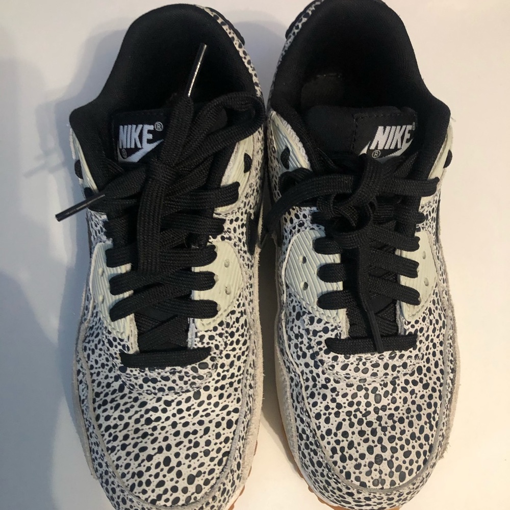 Nike air max size 6